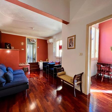 House Of Chariot - In The Heart Of Bologna Appartement Buitenkant foto