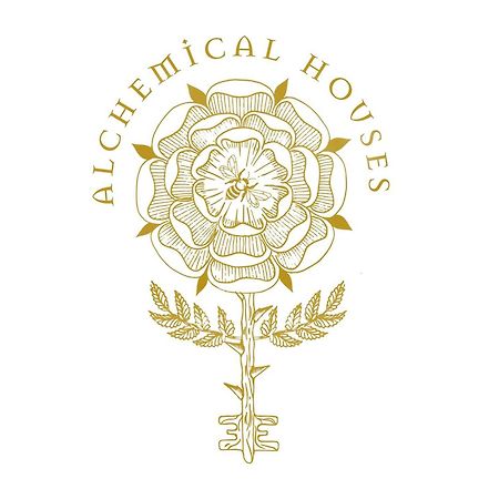 House Of Chariot - In The Heart Of Bologna Appartement Buitenkant foto