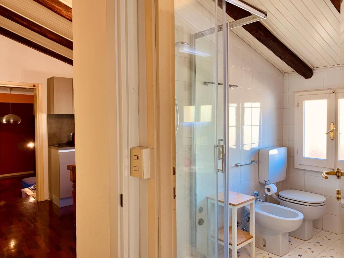House Of Chariot - In The Heart Of Bologna Appartement Buitenkant foto